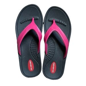 NWOB Okabashi Thong Sandals